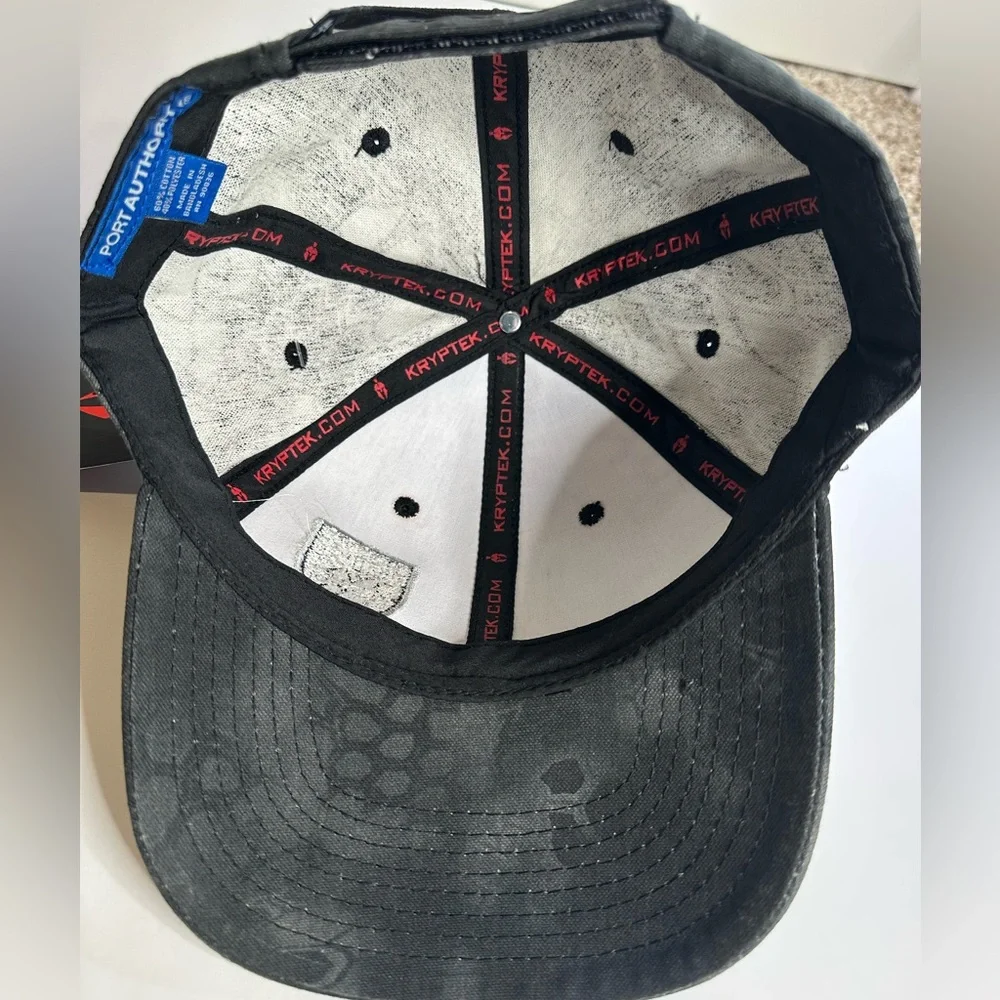 Kryptek Flexfit‎ 110 Antonio Carraro Black Camo Hat NWT